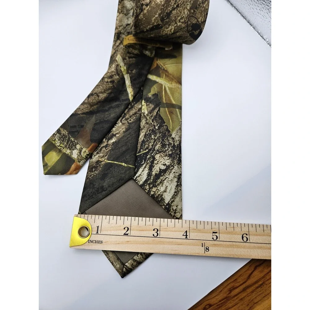Camo Tie Co Mens Realistic Forest Camouflage Tree‎ Bark Leaf Print Necktie USA